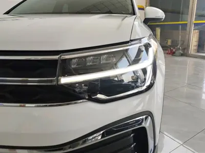 Volkswagen Tharu 2025, 15400 км, за 18149.92 USD