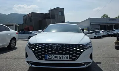 Hyundai Grandeur · 2022 год