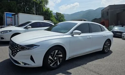 Hyundai Grandeur 2022, 83273 км, за 17907.14 USD