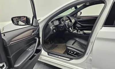 BMW 5-Series 2017, 135952 км, за 13543.98 USD - фото 10