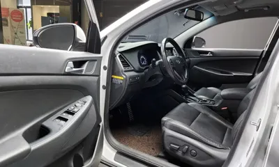Hyundai Tucson 2018, 155069 км, за 6615.89 USD - фото 11