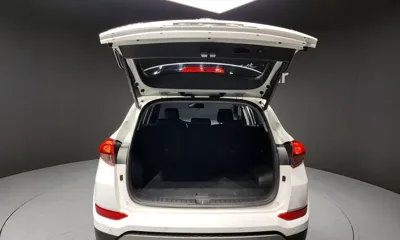 Hyundai Tucson 2018, 155069 км, за 6615.89 USD - фото 20