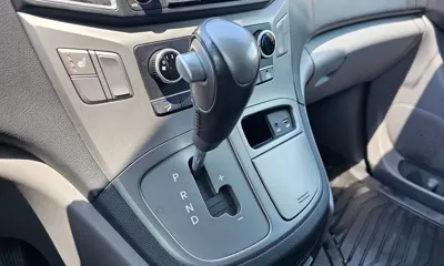 Hyundai Starex 2018, 135740 км, за 8278.14 USD - фото 9