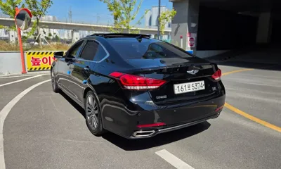 Hyundai Genesis 2016, 188000 км, за 7814.02 USD - фото 8
