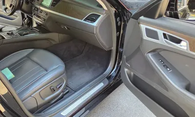 Hyundai Genesis 2016, 188000 км, за 7814.02 USD - фото 12