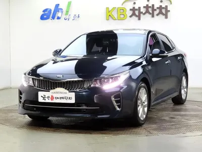 Kia K5 · 2016 год