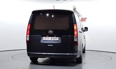 Hyundai Staria 2022, 32810 км, за 22924.32 USD