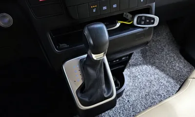 Hyundai Staria 2022, 32810 км, за 22924.32 USD - фото 9