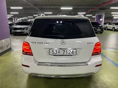 Mercedes-Benz GLK-Class 2015, 91531 км, за 12026.26 USD
