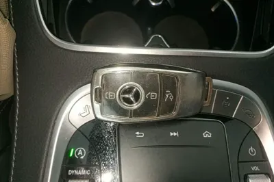 Mercedes-Benz S-Class 2020, 81500 км, за 58789 USD - фото 16