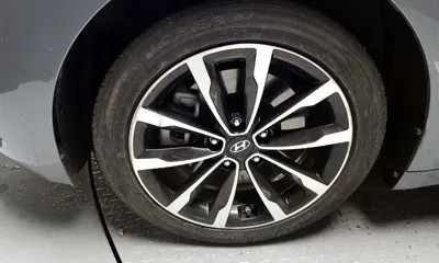 Hyundai i40 2018, 41482 км, за 8210.72 USD