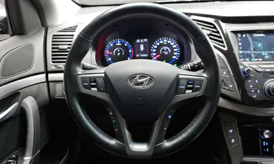 Hyundai i40 2018, 41482 км, за 8210.72 USD - фото 13