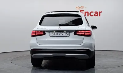 Mercedes-Benz GLC-Class 2019, 65078 км, за 16082.45 USD