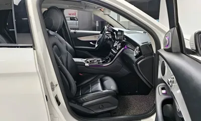 Mercedes-Benz GLC-Class 2019, 65078 км, за 16082.45 USD - фото 10
