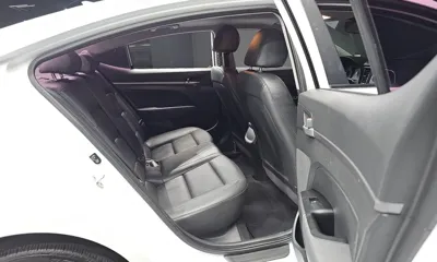 Hyundai Avante 2018, 115814 км, за 7155.05 USD - фото 11