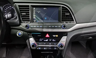 Hyundai Avante 2018, 115814 км, за 7155.05 USD - фото 17