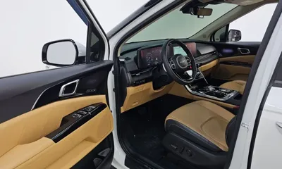 Kia Canival 2023, 36144 км, за 29079.69 USD - фото 10