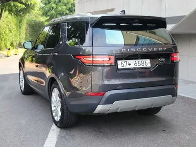 Land Rover Discovery 2018, 195777 км, за 10831.04 USD