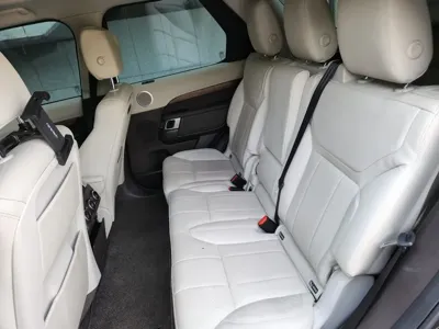 Land Rover Discovery 2018, 195777 км, за 10744.28 USD - фото 8