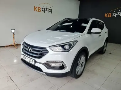 Hyundai Santafe 2016, 75640 км, за 8074.04 USD