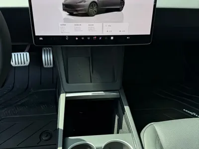 Tesla Model 3 2025, 21000 км, за 21986.31 USD - фото 7