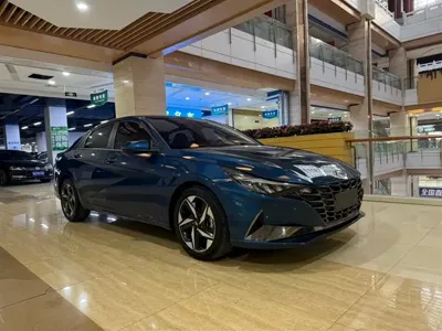 Hyundai Elantra 2022, 35000 км, за 11492.72 USD
