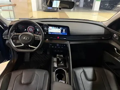 Hyundai Elantra 2022, 35000 км, за 11492.72 USD