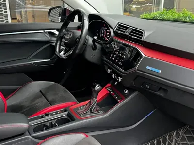 Audi Q3 2021, 73600 км, за 16009.11 USD - фото 21