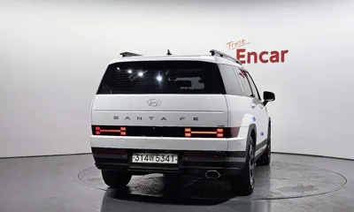 Hyundai Santafe 2024, 60746 км, за 18536.41 USD
