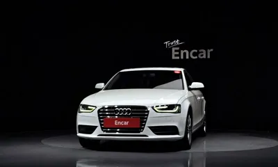 Audi A4 2016, 78434 км, за 6049.97 USD