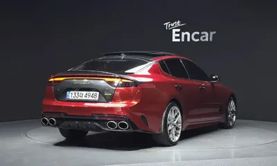 Kia Stinger 2018, 138712 км, за 8718.94 USD