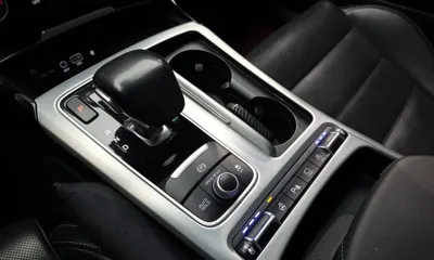 Kia Stinger 2018, 138712 км, за 8718.94 USD - фото 9