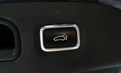 Kia Stinger 2018, 138712 км, за 8718.94 USD - фото 18