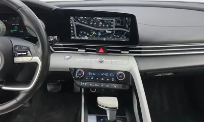Hyundai Avante 2021, 64766 км, за 9849.29 USD - фото 14