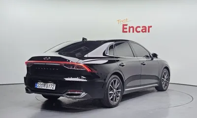 Hyundai Grandeur 2023, 30150 км, за 18051.73 USD