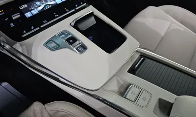 Hyundai Grandeur 2023, 30150 км, за 18051.73 USD - фото 9