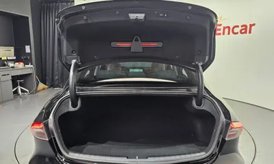 Hyundai Grandeur 2023, 30150 км, за 18051.73 USD - фото 20