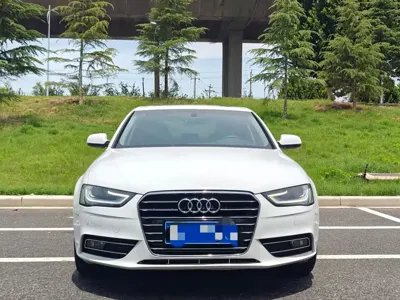 Audi A4L 2016, 82000 км, за 8651.98 USD