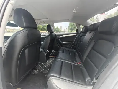 Audi A4L 2016, 82000 км, за 8651.98 USD