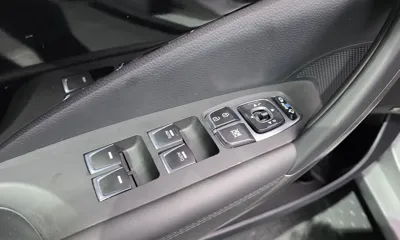 Hyundai Grandeur 2016, 114239 км, за 7100.98 USD - фото 29