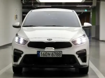 Kia K3 · 2019 год