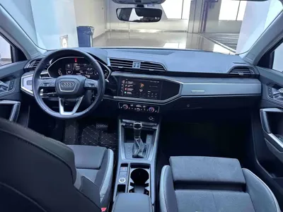 Audi Q3 2023, 17000 км, за 27221.37 USD - фото 20