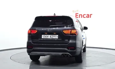 Kia Sorento 2019, 76740 км, за 12945.63 USD