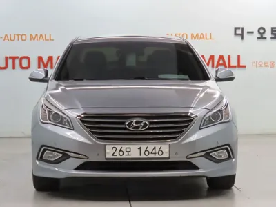 Hyundai Sonata 2015, 179794 км, за 4332.41 USD