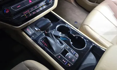 Kia Canival 2019, 112594 км, за 10437.18 USD - фото 9