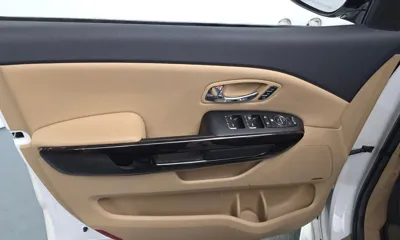 Kia Canival 2019, 112594 км, за 10437.18 USD - фото 25