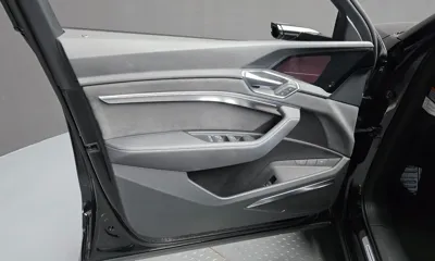 Audi e-tron 2022, 55141 км, за 42570.1 USD - фото 24