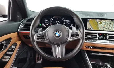 BMW 3-Series 2022, 53135 км, за 34853.44 USD - фото 13
