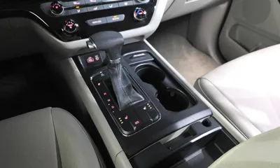 Kia Canival 2017, 55471 км, за 6544.16 USD - фото 9