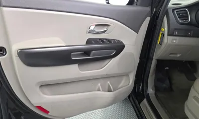 Kia Canival 2017, 55471 км, за 6544.16 USD - фото 24